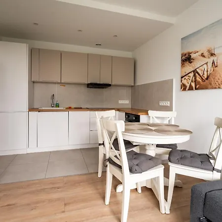Apartment Przymorze Seaside Comfort By Bookinghost